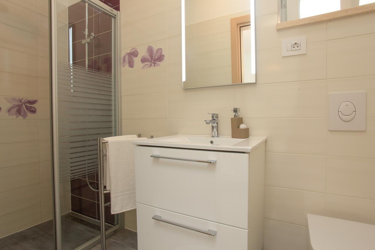 Apartments Fiora Premantura Εξωτερικό φωτογραφία
