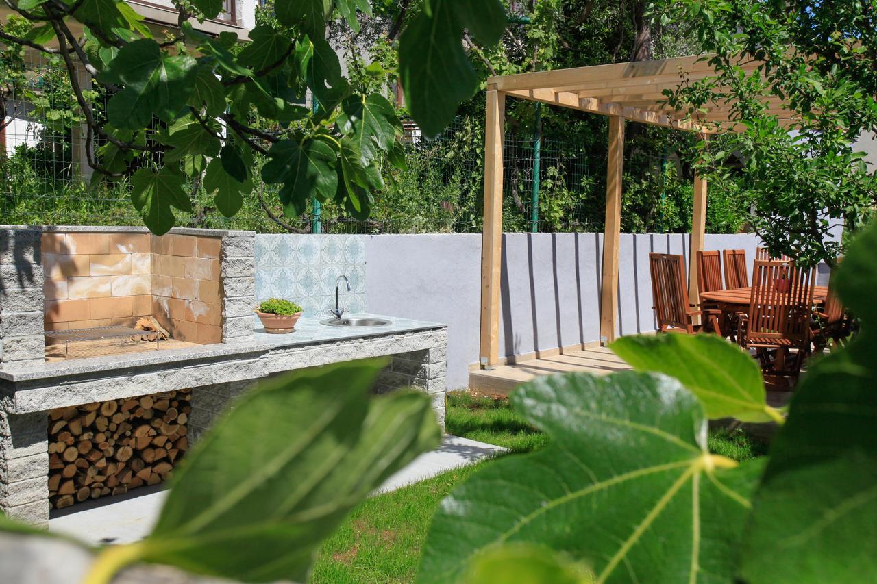 Apartments Fiora Premantura Εξωτερικό φωτογραφία