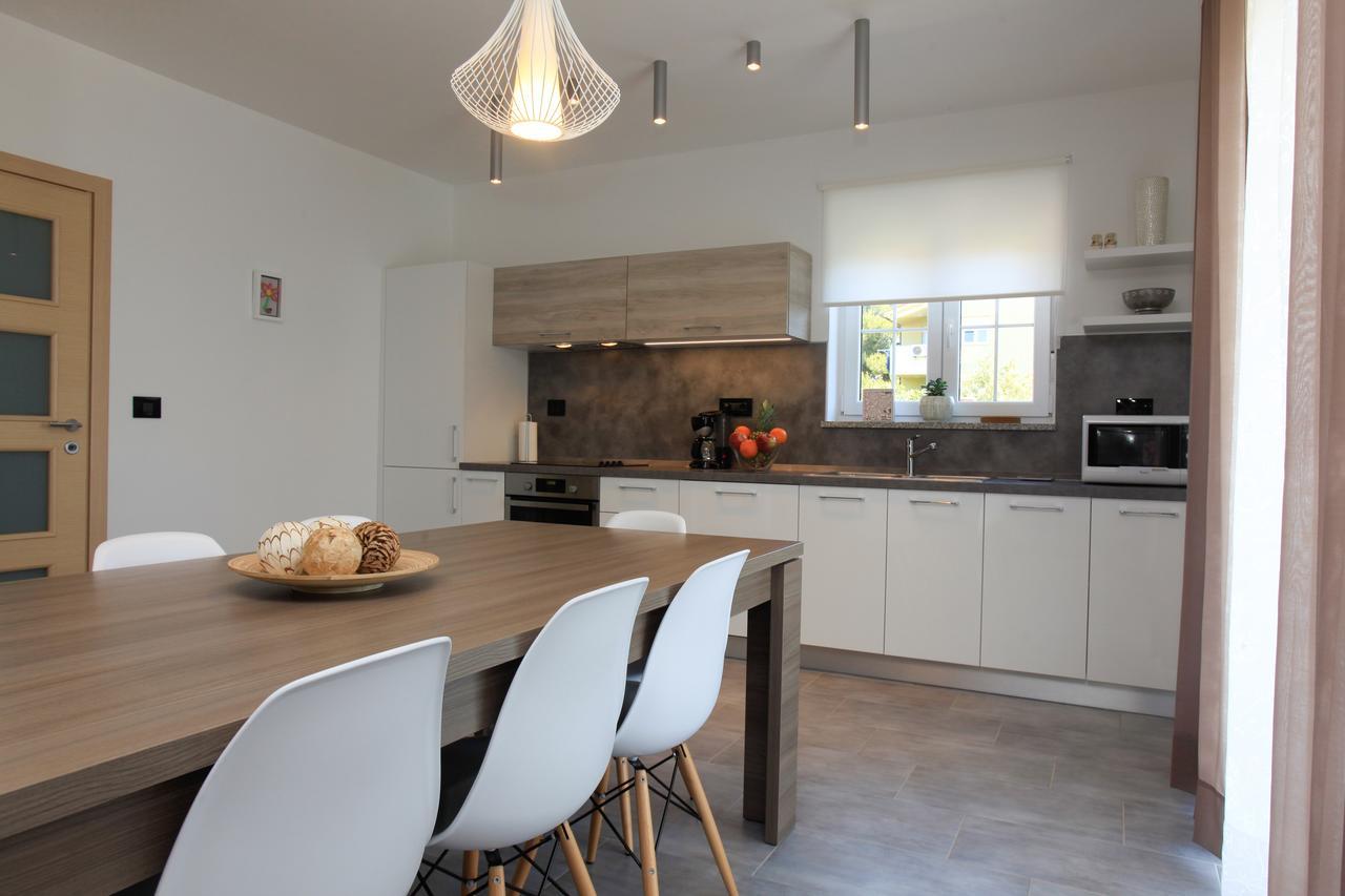 Apartments Fiora Premantura Εξωτερικό φωτογραφία