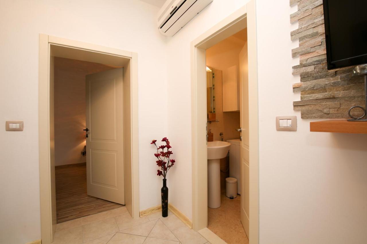 Apartments Fiora Premantura Εξωτερικό φωτογραφία