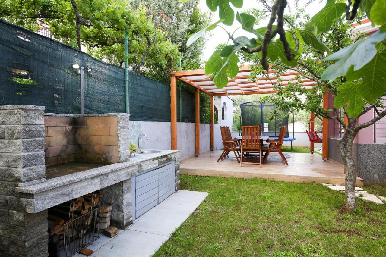 Apartments Fiora Premantura Εξωτερικό φωτογραφία